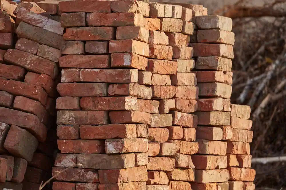 Facing bricks vs engineering bricks: A brick-by-brick guide